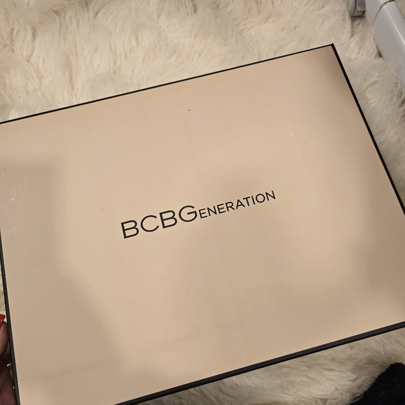 BCBG women's heeled over the knee boots size 8 - Picture 4 of 7